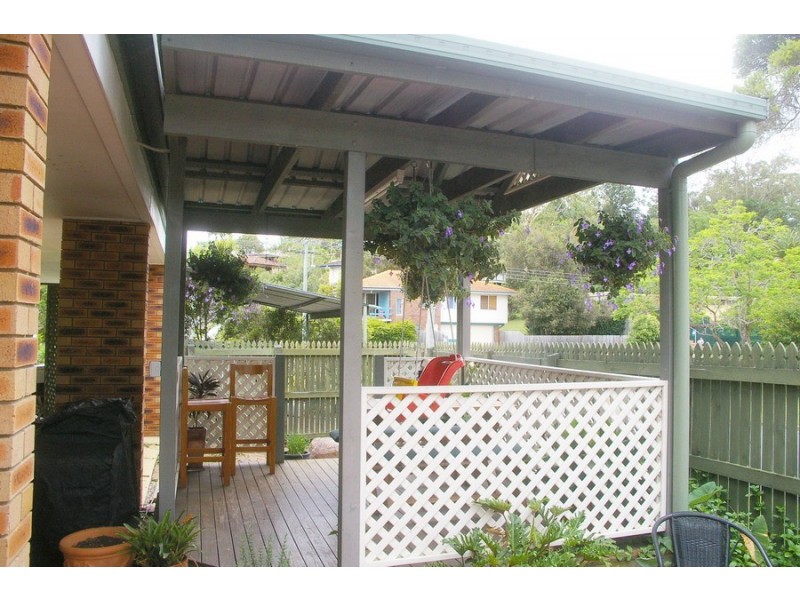 11 Dinterra, Ferny Hills QLD 4055