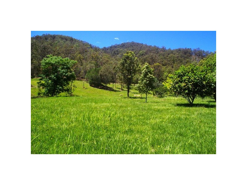 Mount Samson QLD 4520