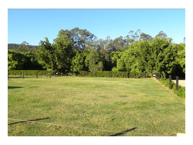 280 Upper Camp Mountain Road, Camp Mountain QLD 4520
