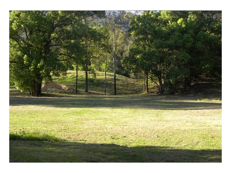 280 Upper Camp Mountain Road, Camp Mountain QLD 4520