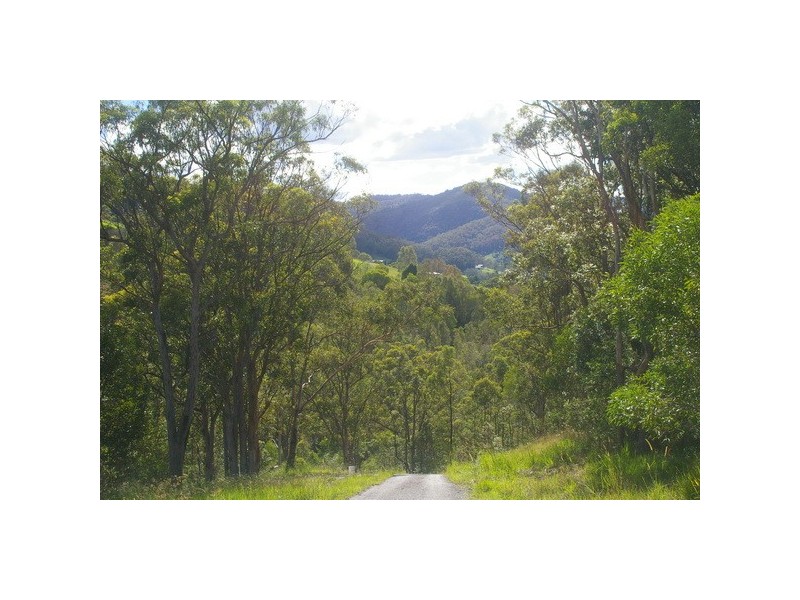 15 Panorama Drive, Cedar Creek QLD 4520