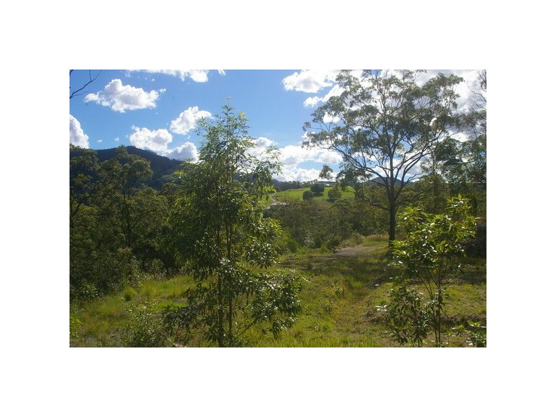 15 Panorama Drive, Cedar Creek QLD 4520