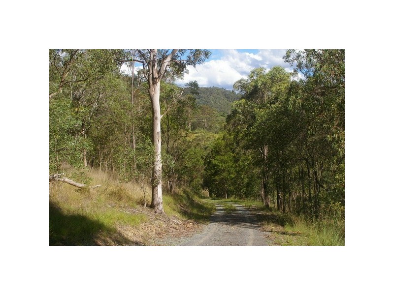 15 Panorama Drive, Cedar Creek QLD 4520