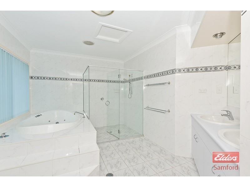 12 Cannington Ct, Samford Valley QLD 4520