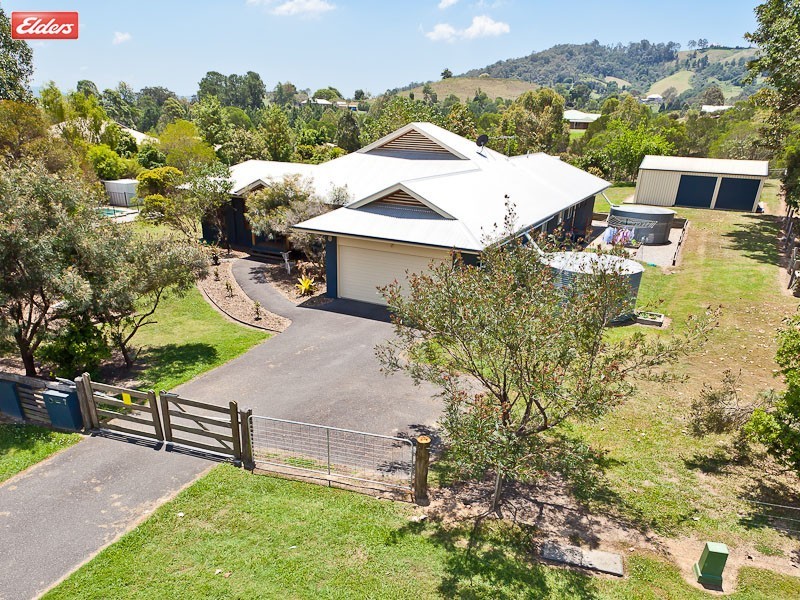 7 Rangeview Drive, Mount Samson QLD 4520