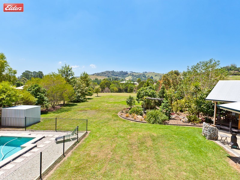 7 Rangeview Drive, Mount Samson QLD 4520