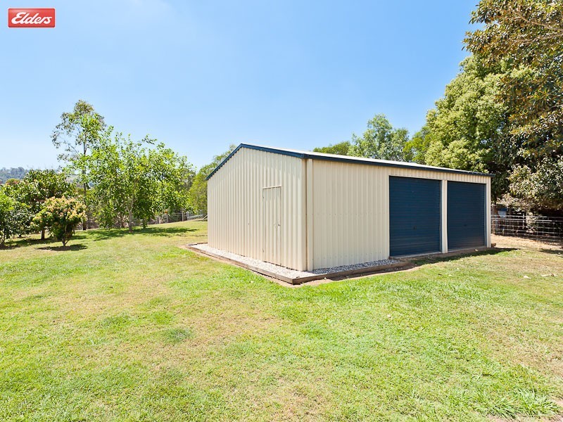 7 Rangeview Drive, Mount Samson QLD 4520