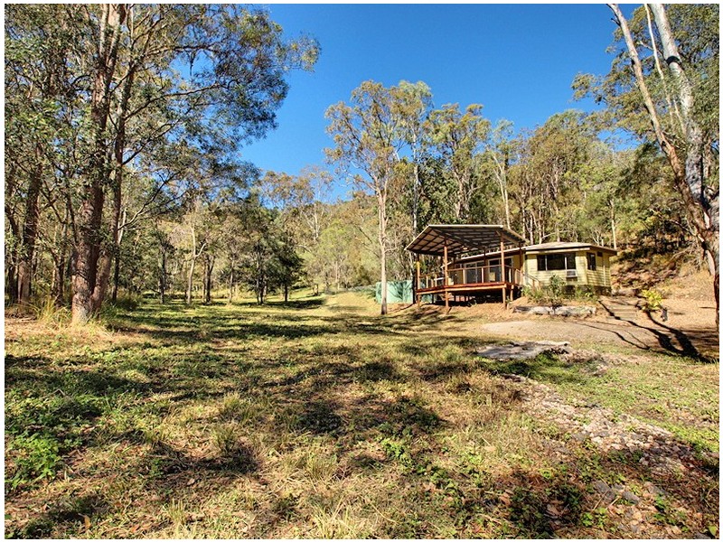 51A Greenmount Ct., Mount Samson QLD 4520