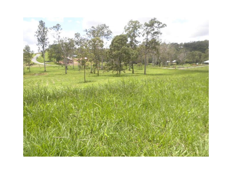 5 Currell Circuit, Samford Valley QLD 4520