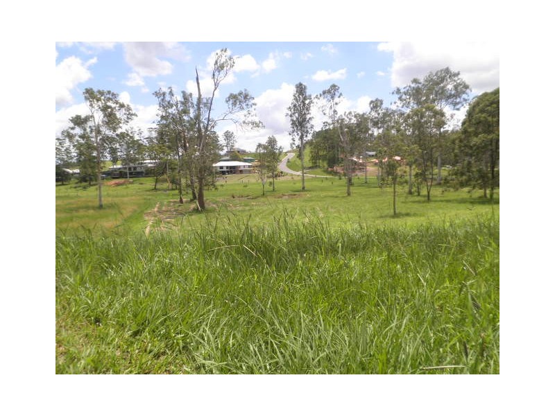 5 Currell Circuit, Samford Valley QLD 4520
