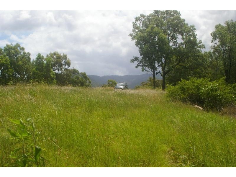 9 Panorama Drive, Cedar Creek QLD 4520