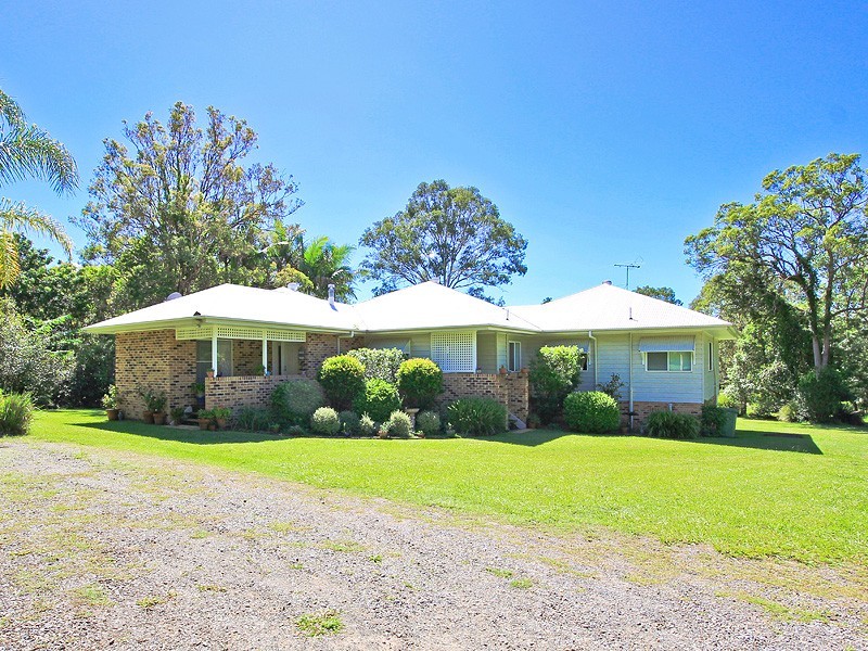 14 Greenwood Crescent, Samford Valley QLD 4520