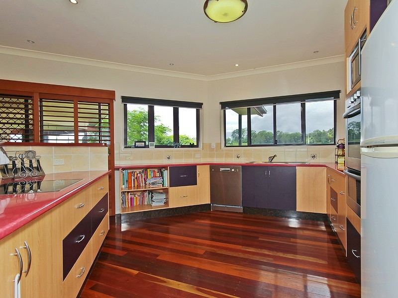 5 Geovan Ct, Wights Mountain QLD 4520