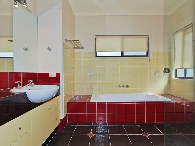 5 Geovan Ct, Wights Mountain QLD 4520