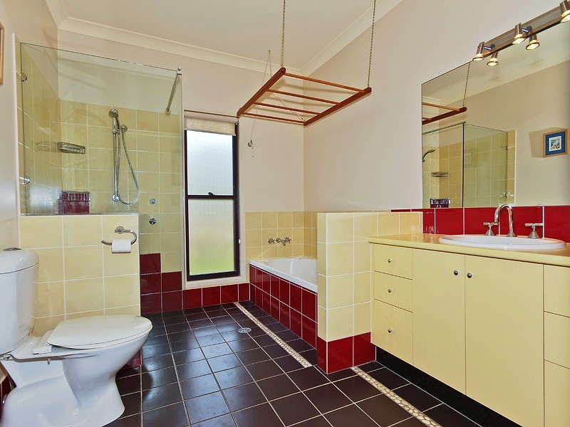 5 Geovan Ct, Wights Mountain QLD 4520