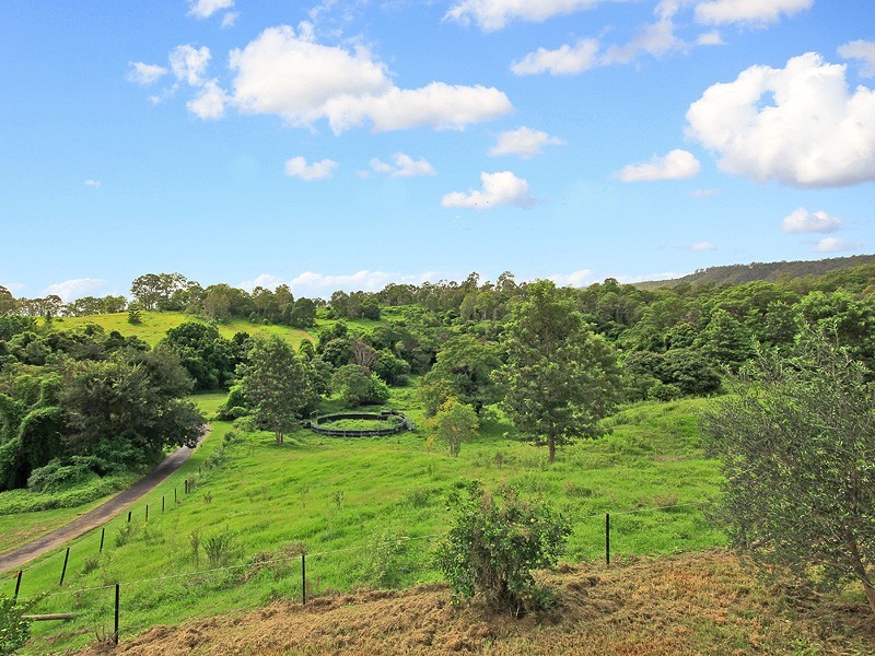 5 Geovan Ct, Wights Mountain QLD 4520