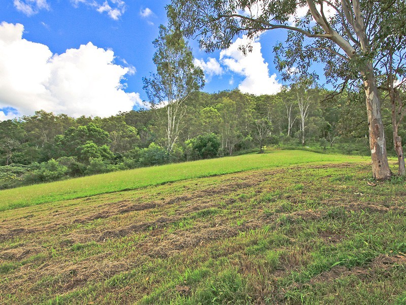 52 Reiners Rd, Highvale QLD 4520