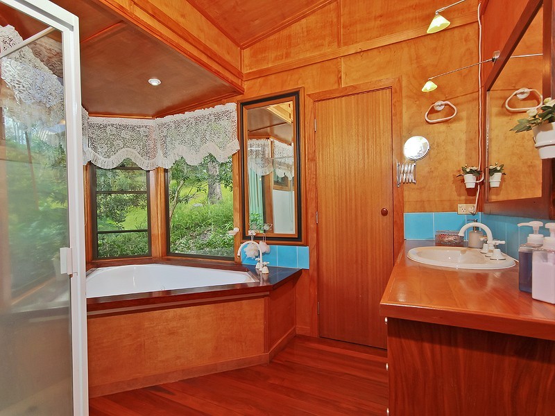 52 Reiners Rd, Highvale QLD 4520