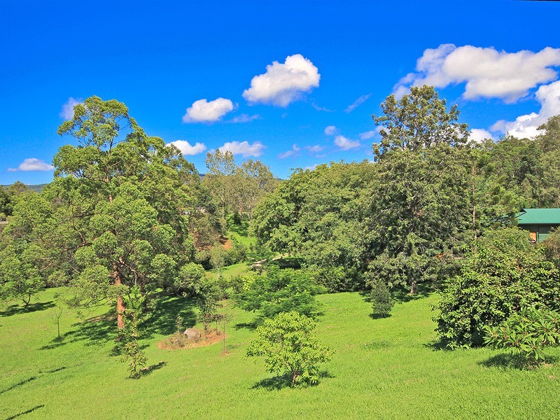 52 Reiners Rd, Highvale QLD 4520