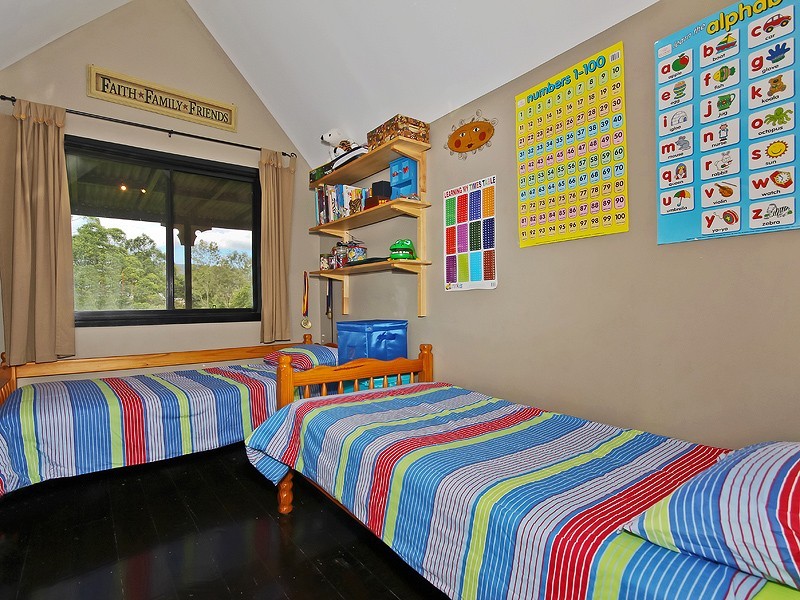 52 Reiners Rd, Highvale QLD 4520