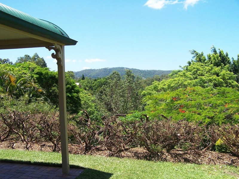 29 Woodview Street, Samford Valley QLD 4520