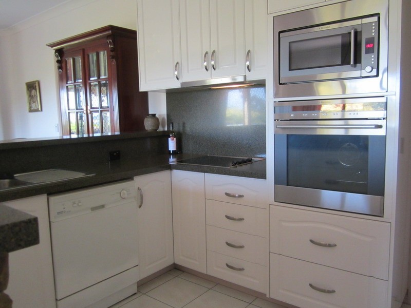 29 Woodview Street, Samford Valley QLD 4520