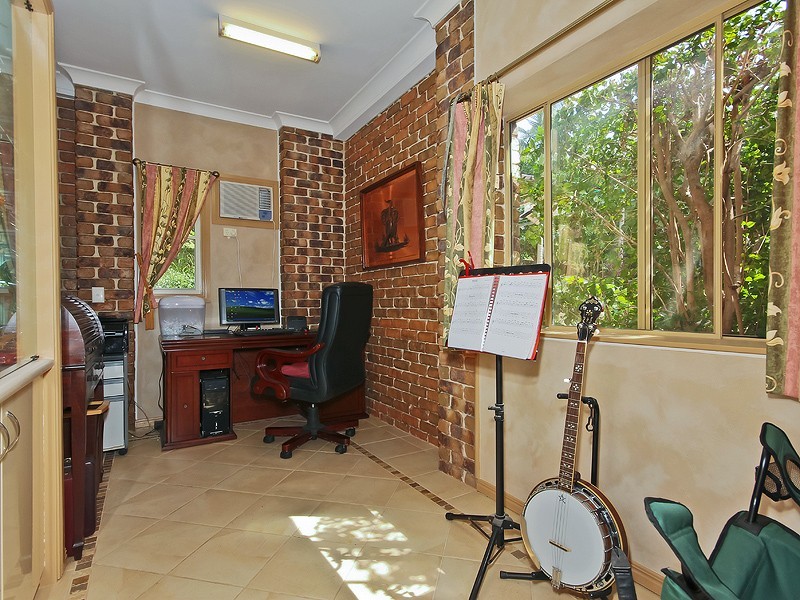 29 Woodview Street, Samford Valley QLD 4520