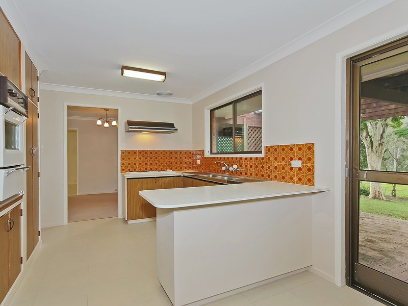 32 Smiths Road, Wights Mountain QLD 4520