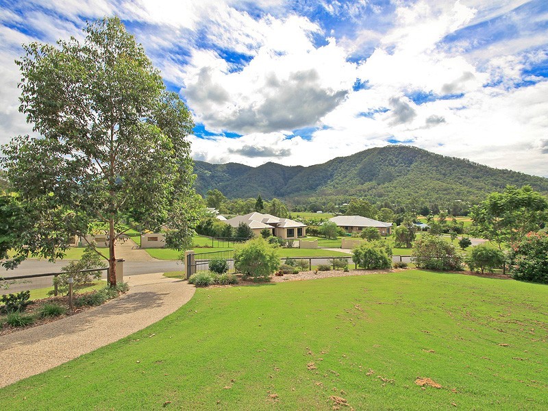 5 Cavalier Court, Highvale QLD 4520