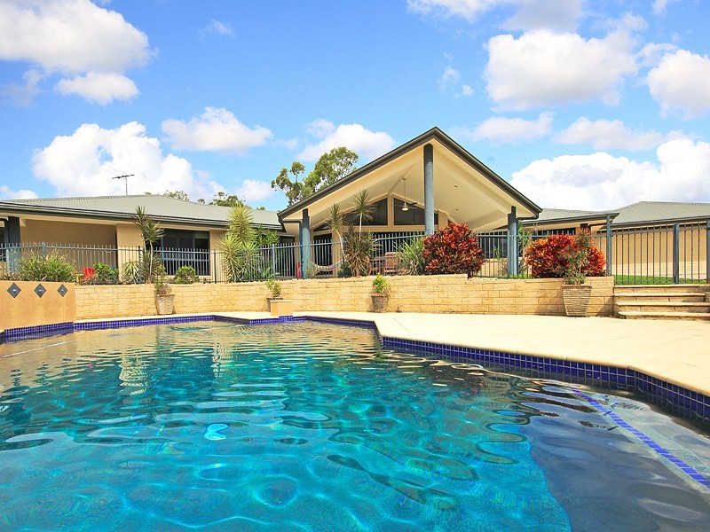 5 Cavalier Court, Highvale QLD 4520