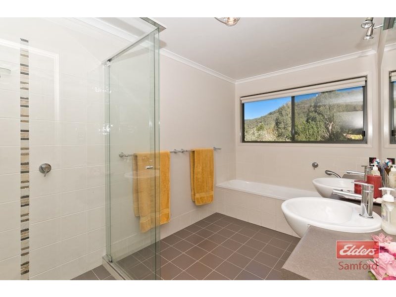 4 Dairyfarm Lane, Cedar Creek QLD 4520