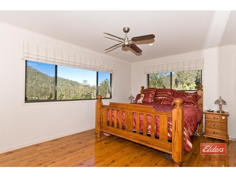 4 Dairyfarm Lane, Cedar Creek QLD 4520