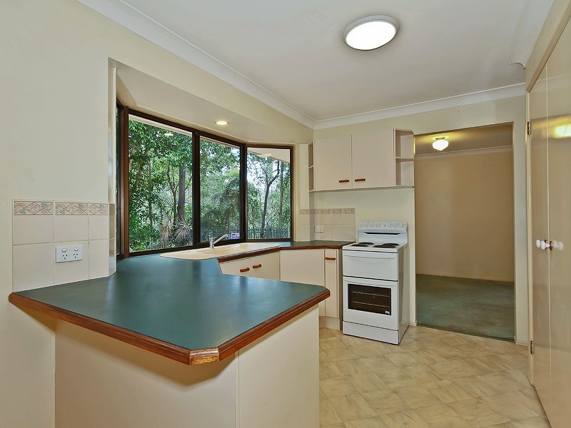 34 Samford Road, Camp Mountain QLD 4520