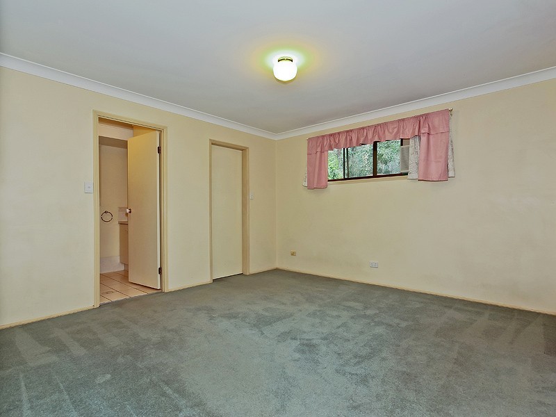 34 Samford Road, Camp Mountain QLD 4520