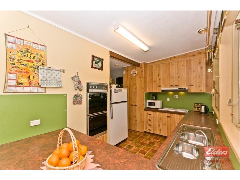 279 Upper Camp Mountain Road, Camp Mountain QLD 4520