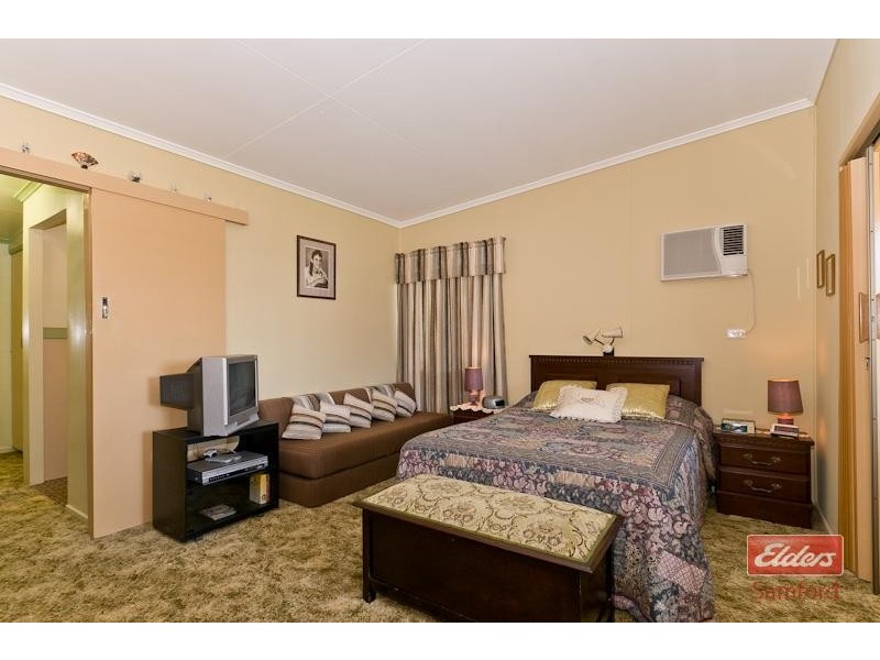 279 Upper Camp Mountain Road, Camp Mountain QLD 4520