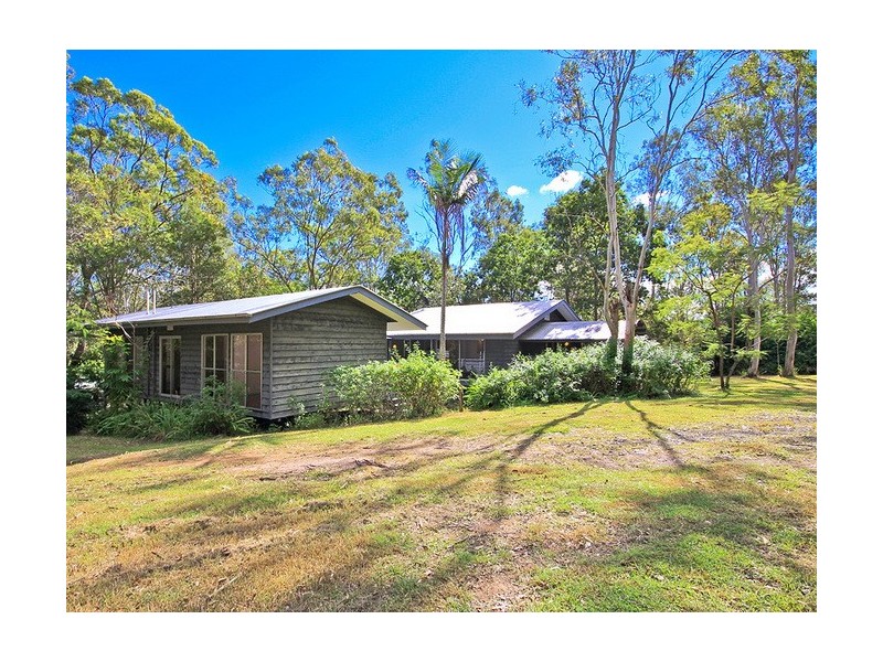 9 Roxburgh Road, Wights Mountain QLD 4520