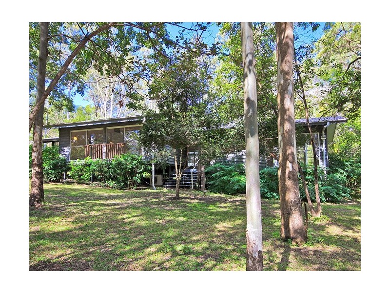 9 Roxburgh Road, Wights Mountain QLD 4520