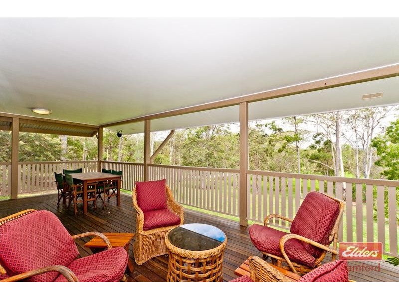 5 Liuda Court, Samford Valley QLD 4520