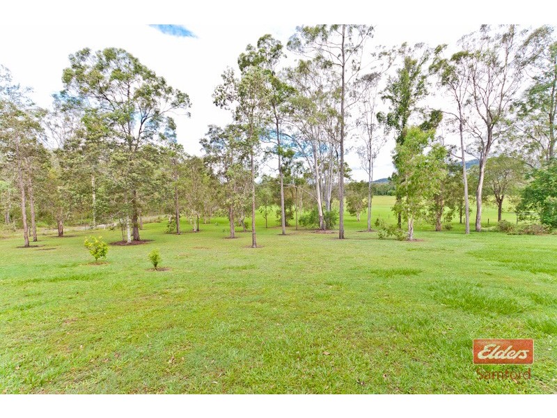 5 Liuda Court, Samford Valley QLD 4520