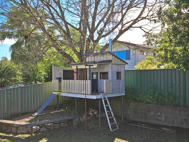 22 Corang Cr, Ferny Hills QLD 4055