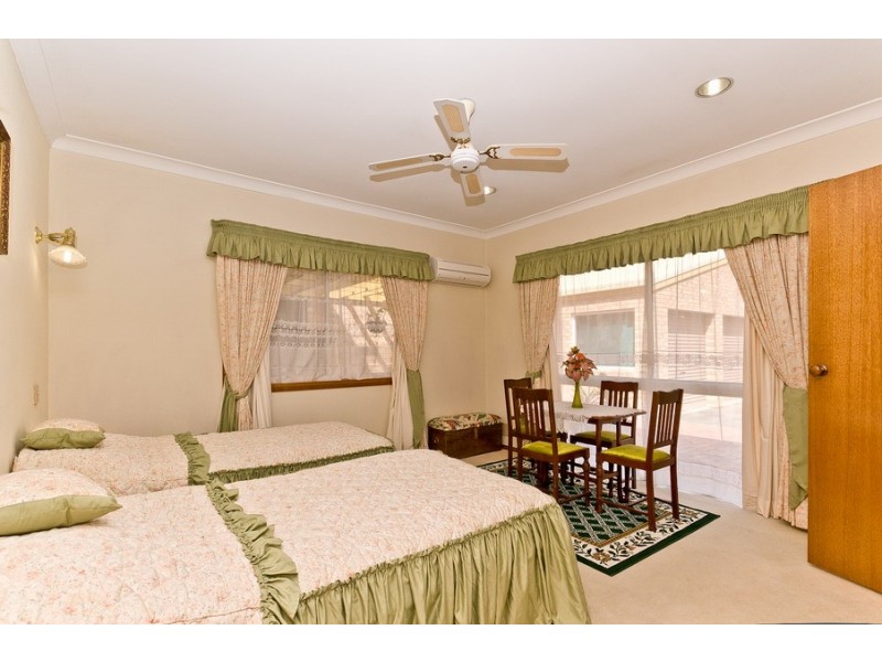 1 Navillus Parade, Samford Valley QLD 4520