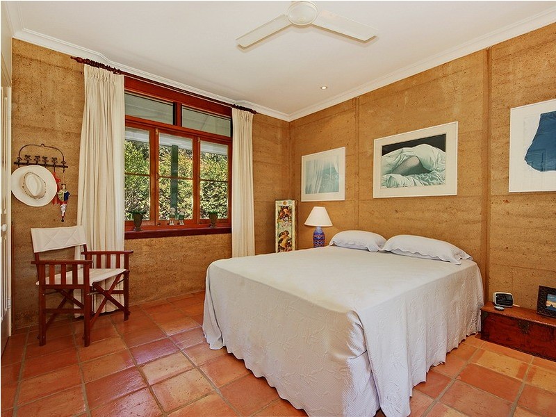 11 Benjamin Close, Samford Valley QLD 4520