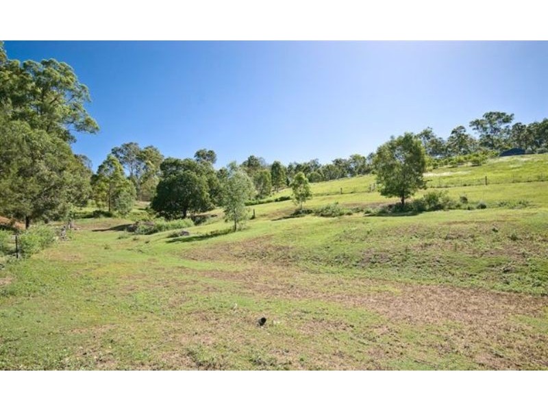 24 Aitcheson Road, Kobble Creek QLD 4520