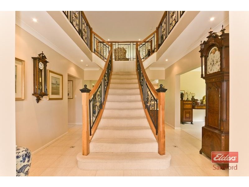 8 Cavalier Court, Highvale QLD 4520