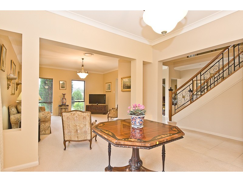 8 Cavalier Court, Highvale QLD 4520