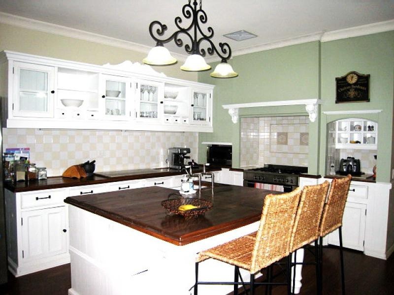 5 Junction Street, Samford Village QLD 4520