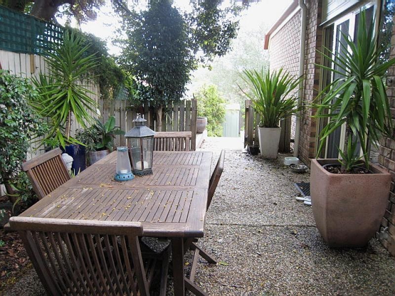 5 Junction Street, Samford Village QLD 4520