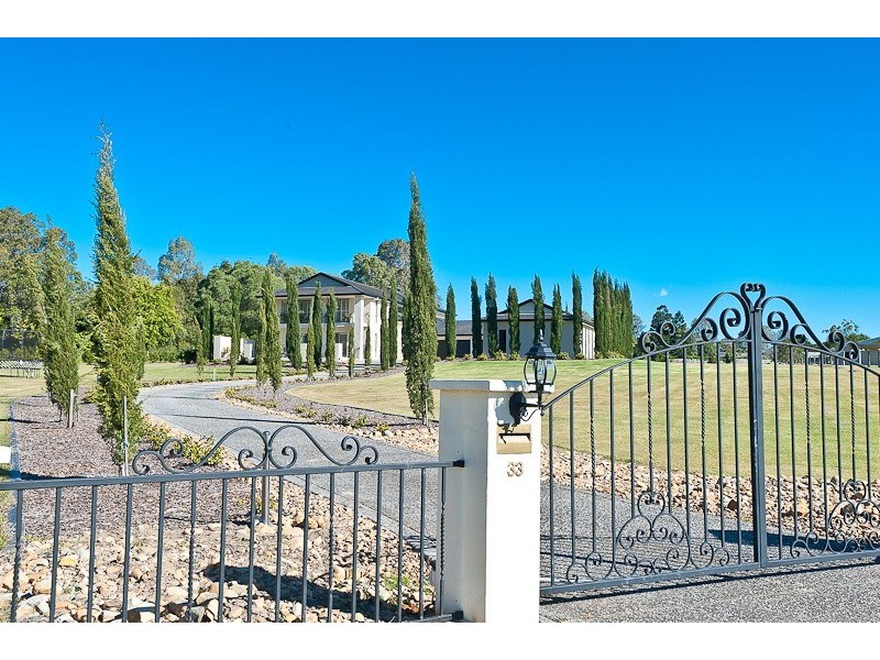 33 Warwick Lane, Samford Valley QLD 4520