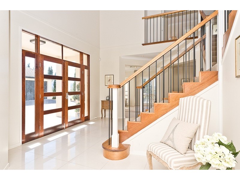 33 Warwick Lane, Samford Valley QLD 4520